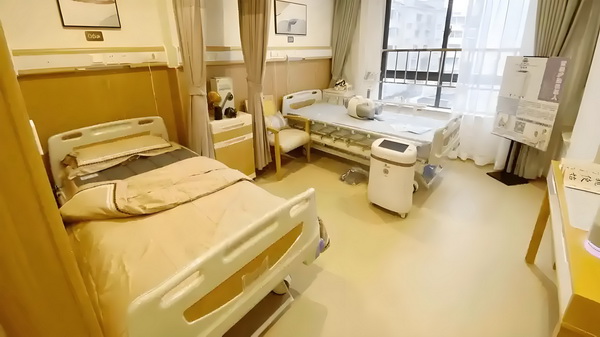 深圳外地本科生如何落户_《华山论剑》首播差评如潮！网友的评价可谓“一针见血”！ 网友的评八年结婚有七了